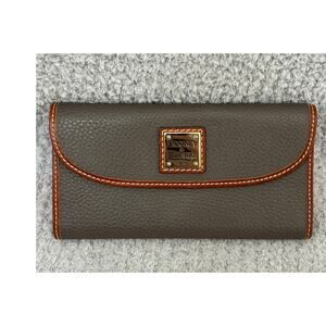 Dooney & Bourke Grey Pebbled Grain Leather Continental Wallet #68983